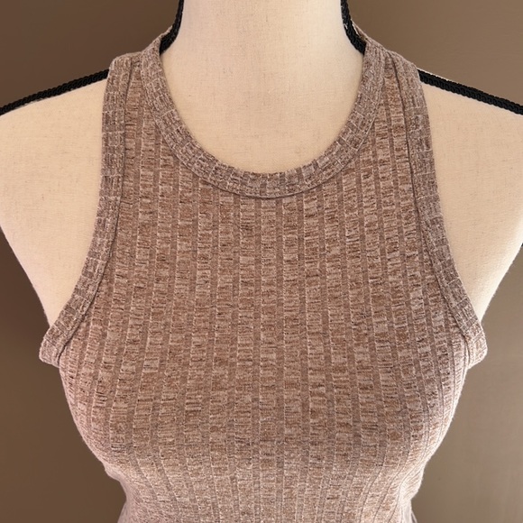 SHEIN Tops - Tan tank